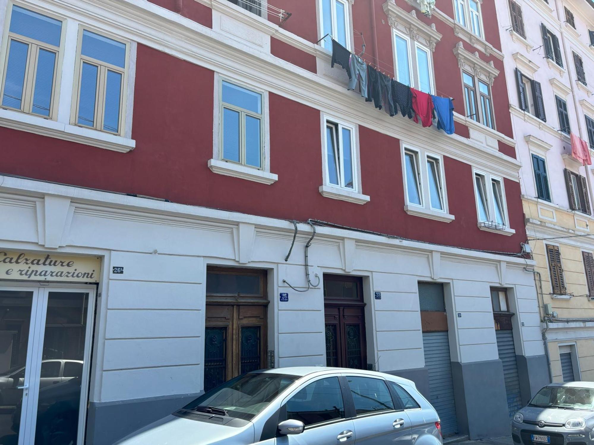 Red Velvet Apartment Trieste Ngoại thất bức ảnh
