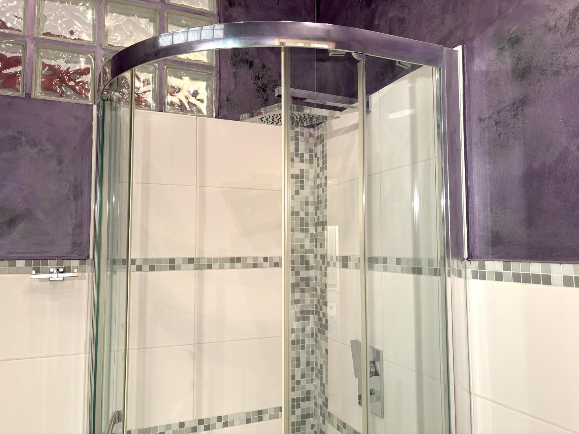 Red Velvet Apartment Trieste Ngoại thất bức ảnh